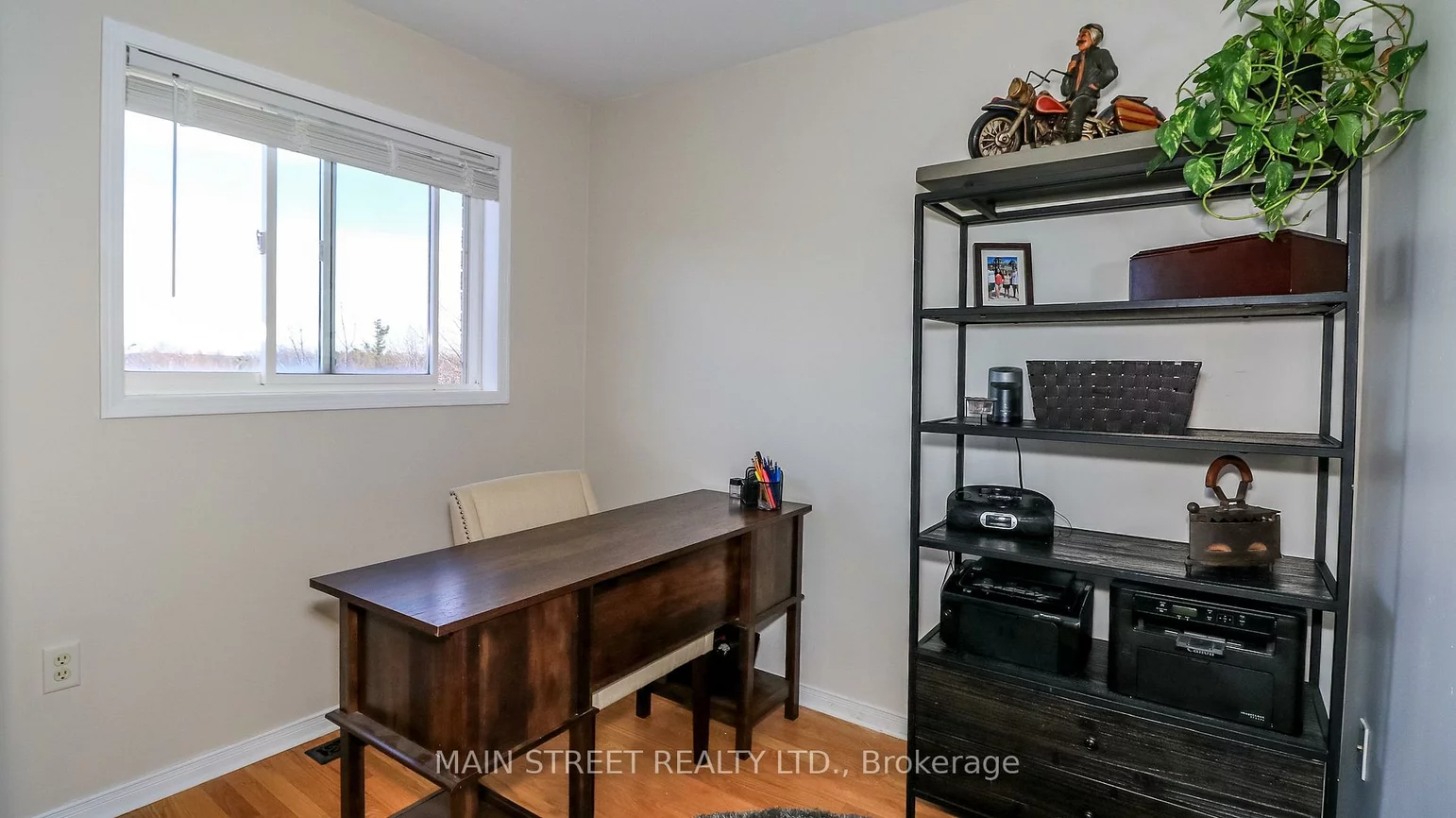 89, Silver Maple, Holly, Barrie
