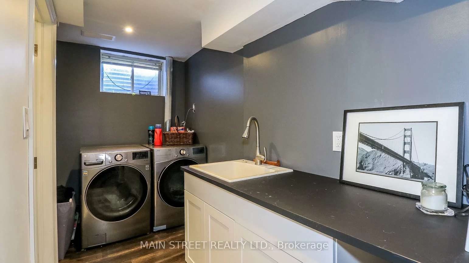 89, Silver Maple, Holly, Barrie