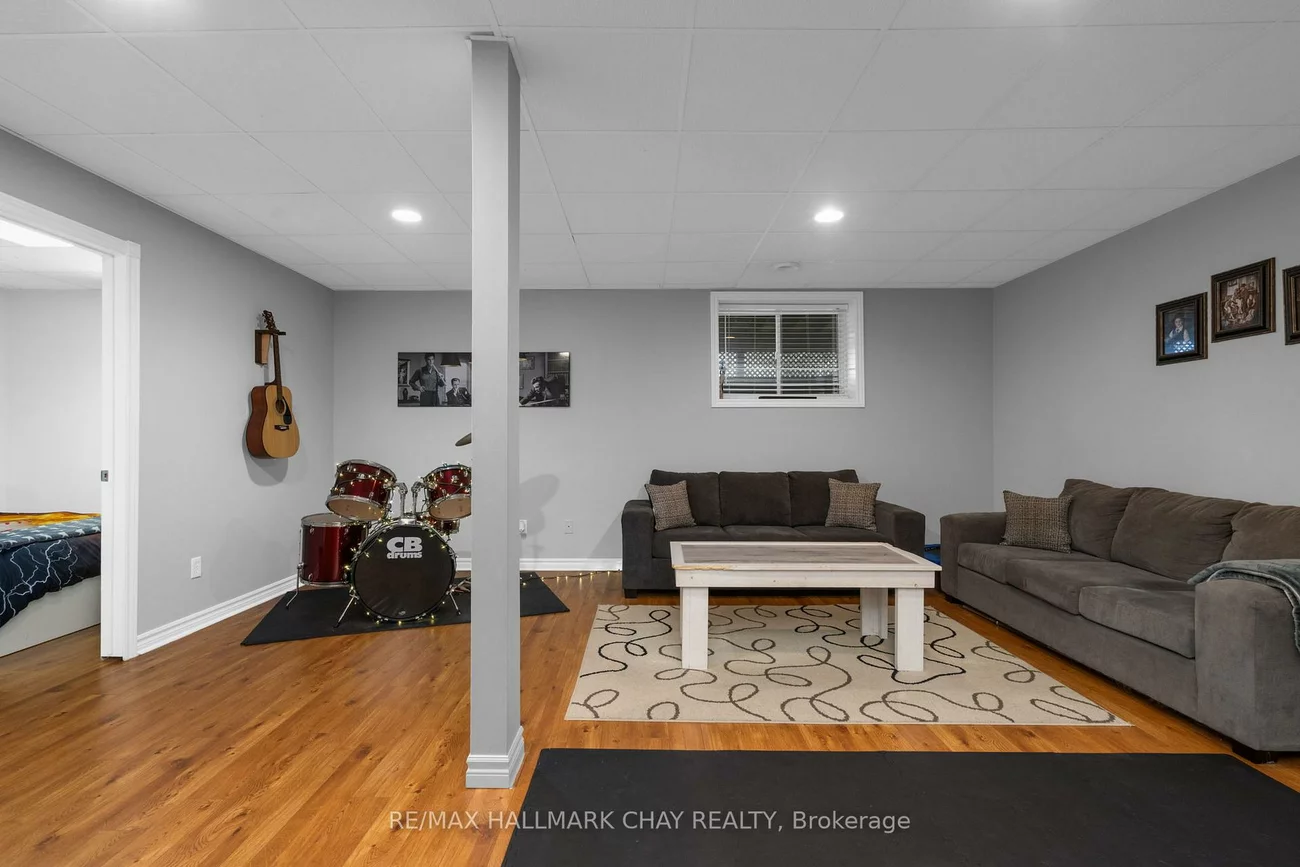 222, Wessenger, Holly, Barrie