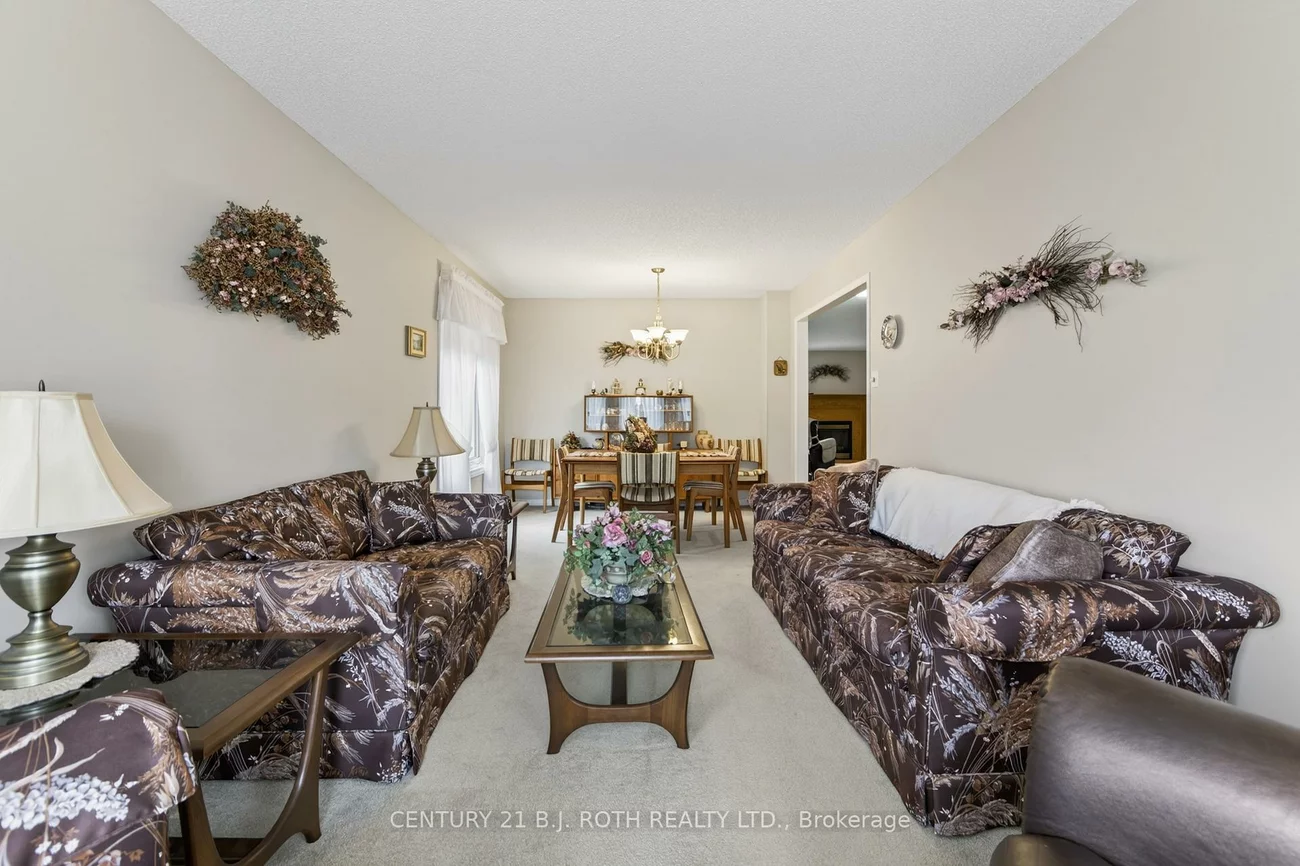 164, Livingstone, West Bayfield, Barrie