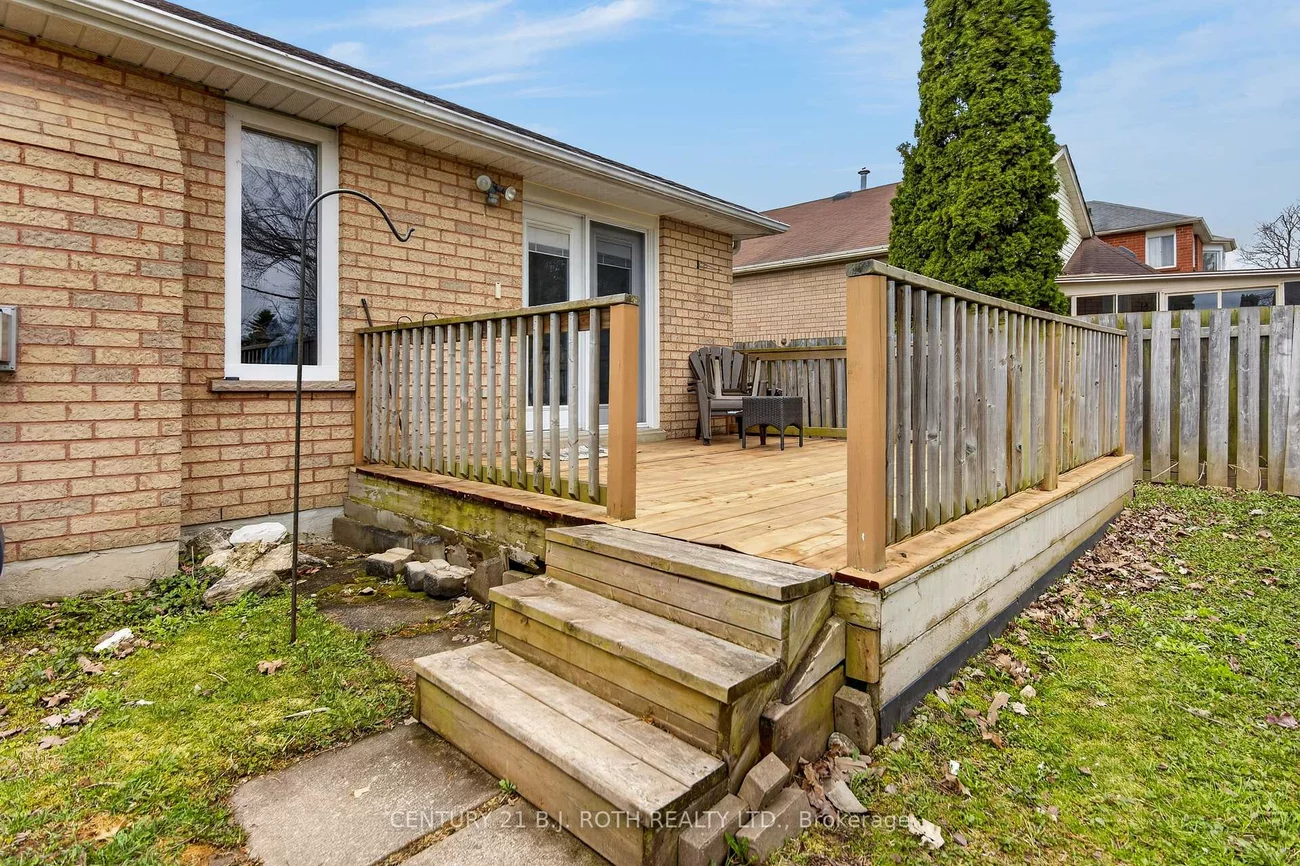 164, Livingstone, West Bayfield, Barrie