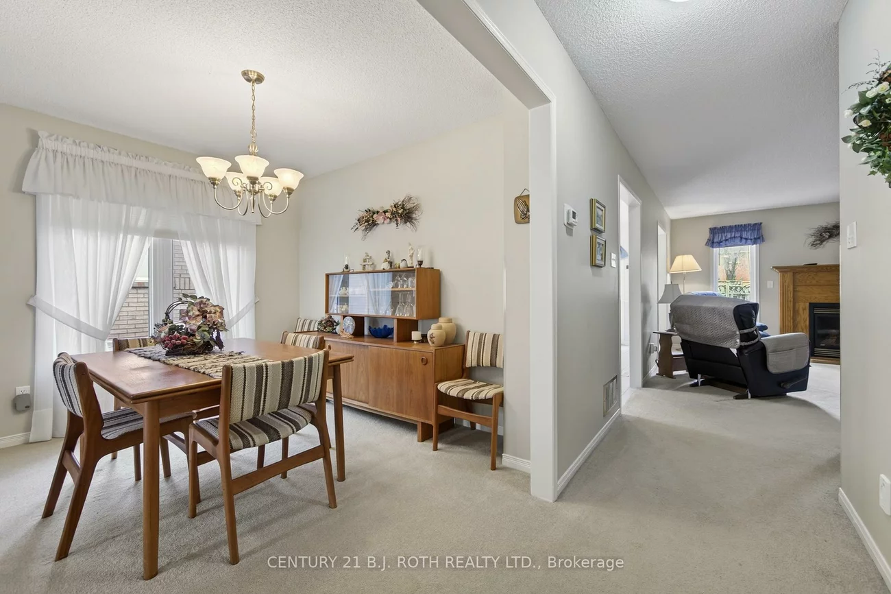 164, Livingstone, West Bayfield, Barrie