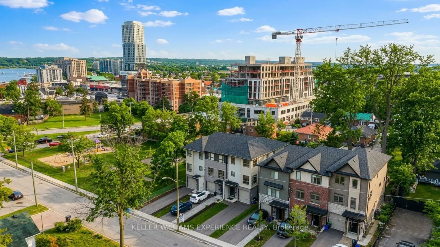86, Clapperton, Codrington, Barrie