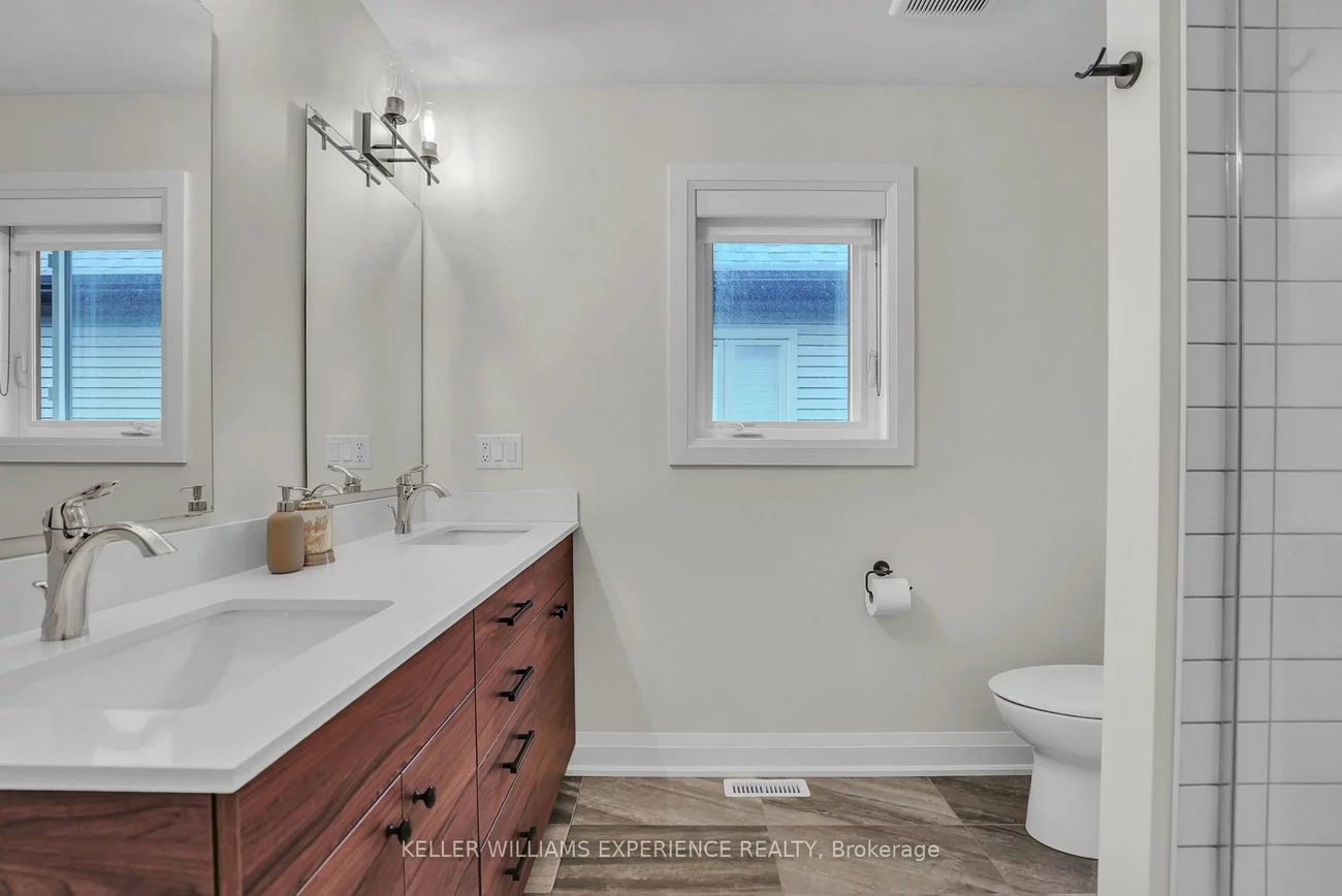 86, Clapperton, Codrington, Barrie