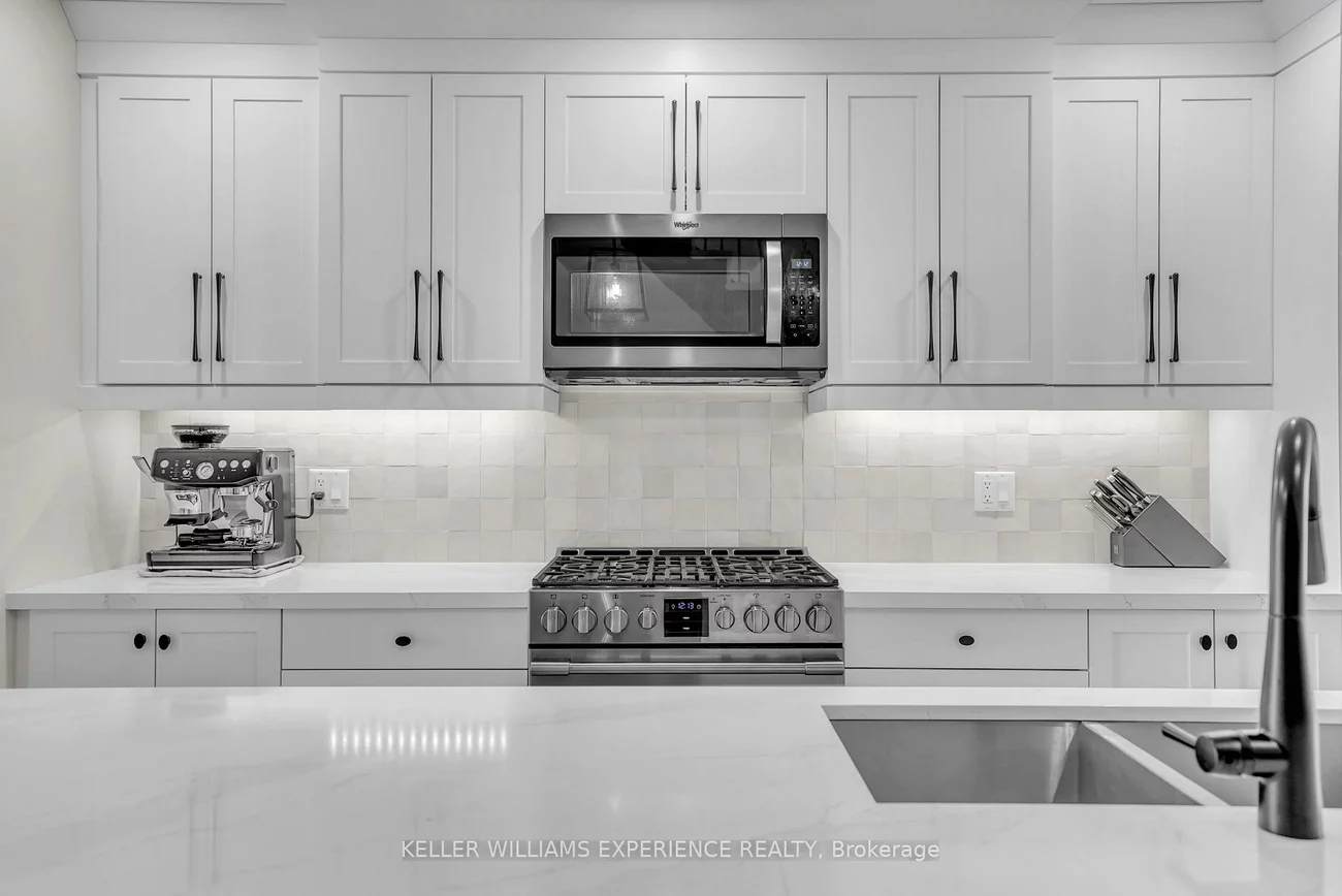 86, Clapperton, Codrington, Barrie