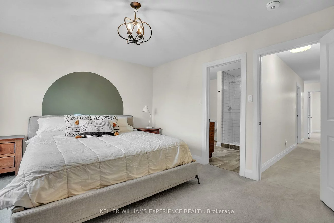 86, Clapperton, Codrington, Barrie