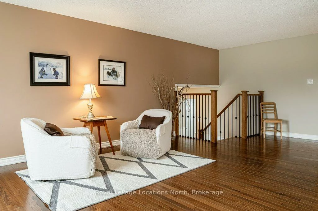 269, Pine, Bayshore, Barrie
