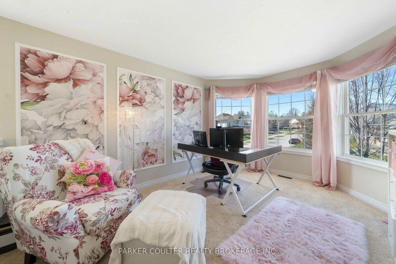 1, Windsor, Innis-Shore, Barrie