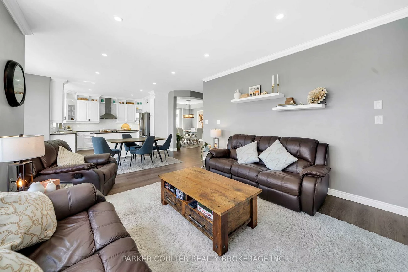 1, Windsor, Innis-Shore, Barrie