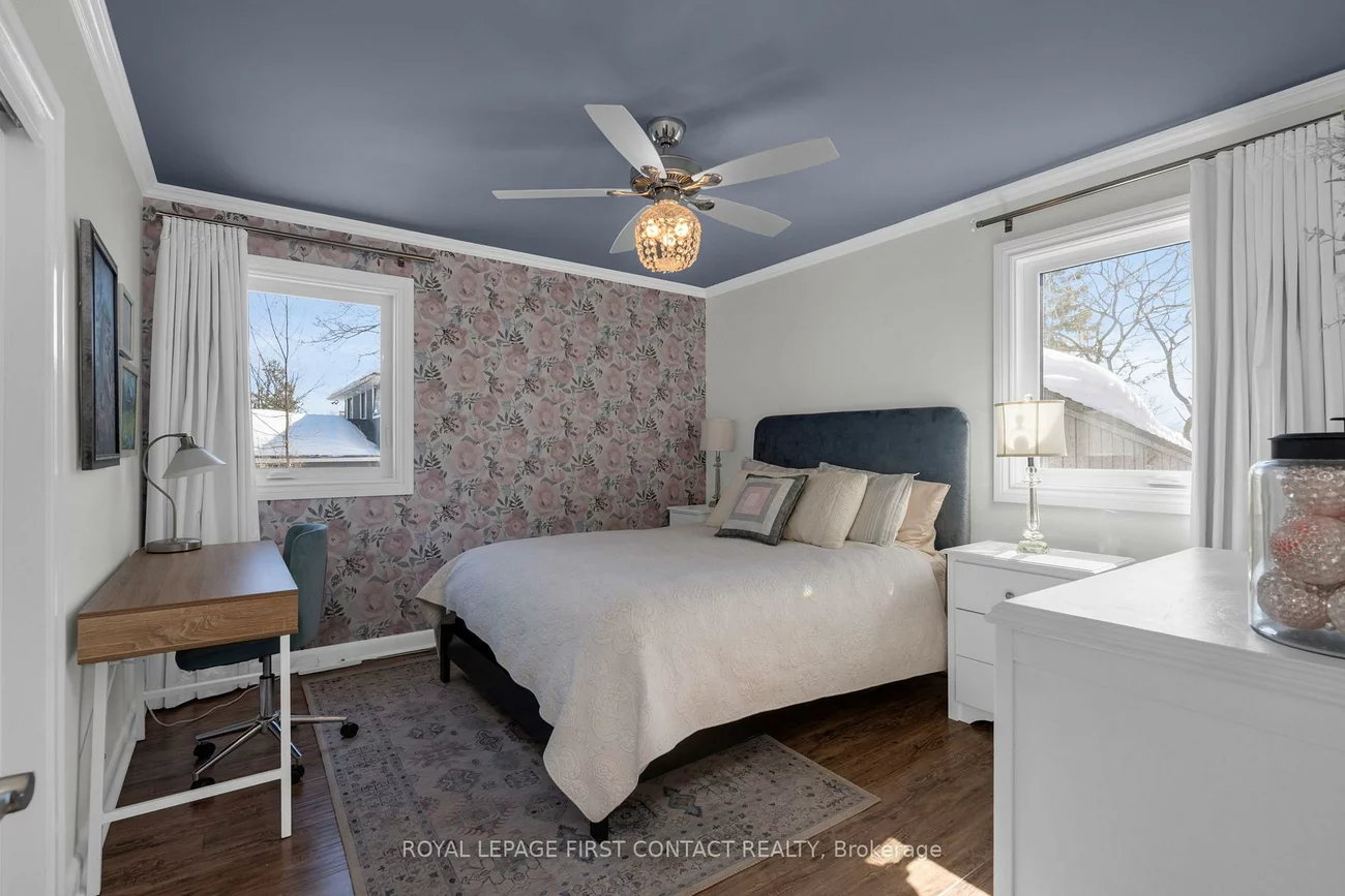 103, Rodney, Codrington, Barrie