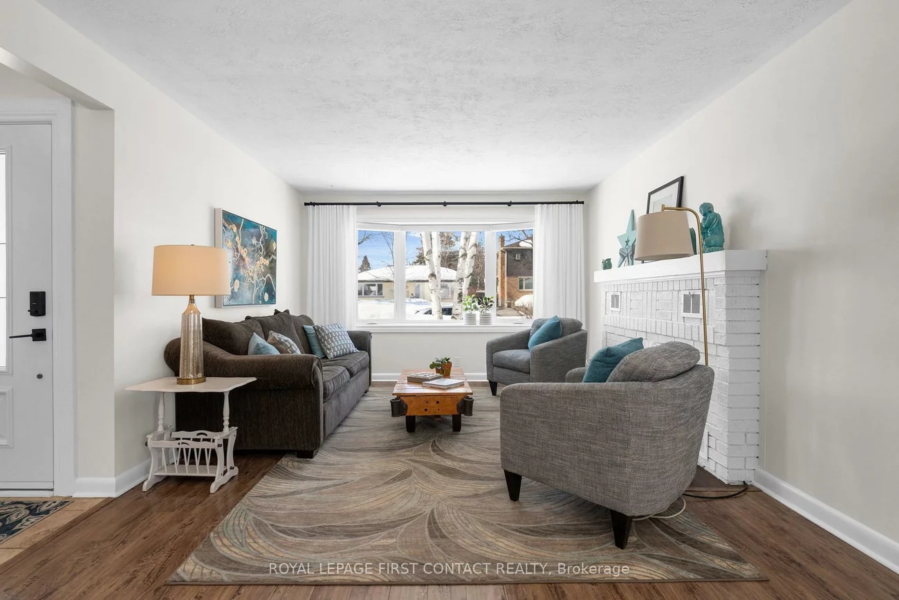 103, Rodney, Codrington, Barrie