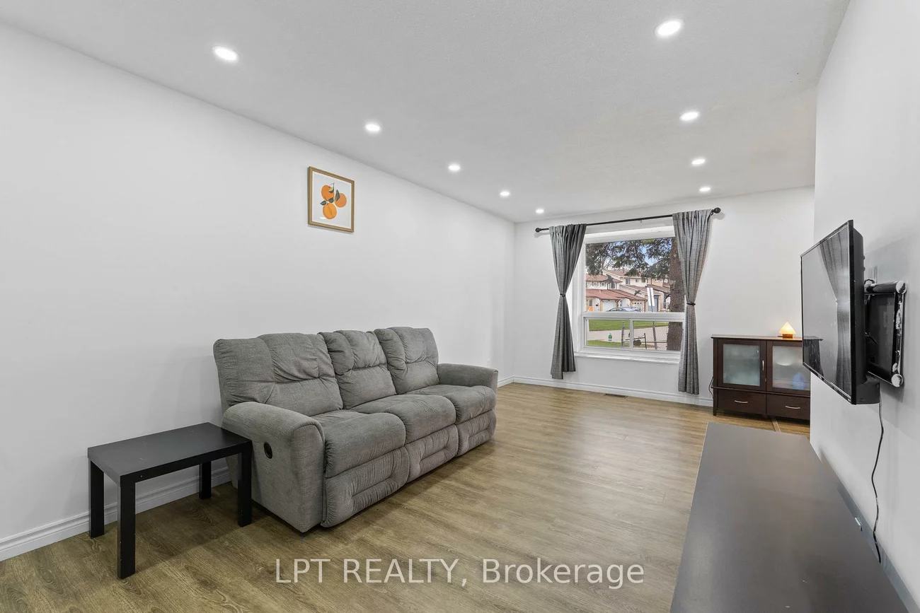 55H, Chaucer, Sunnidale, Barrie