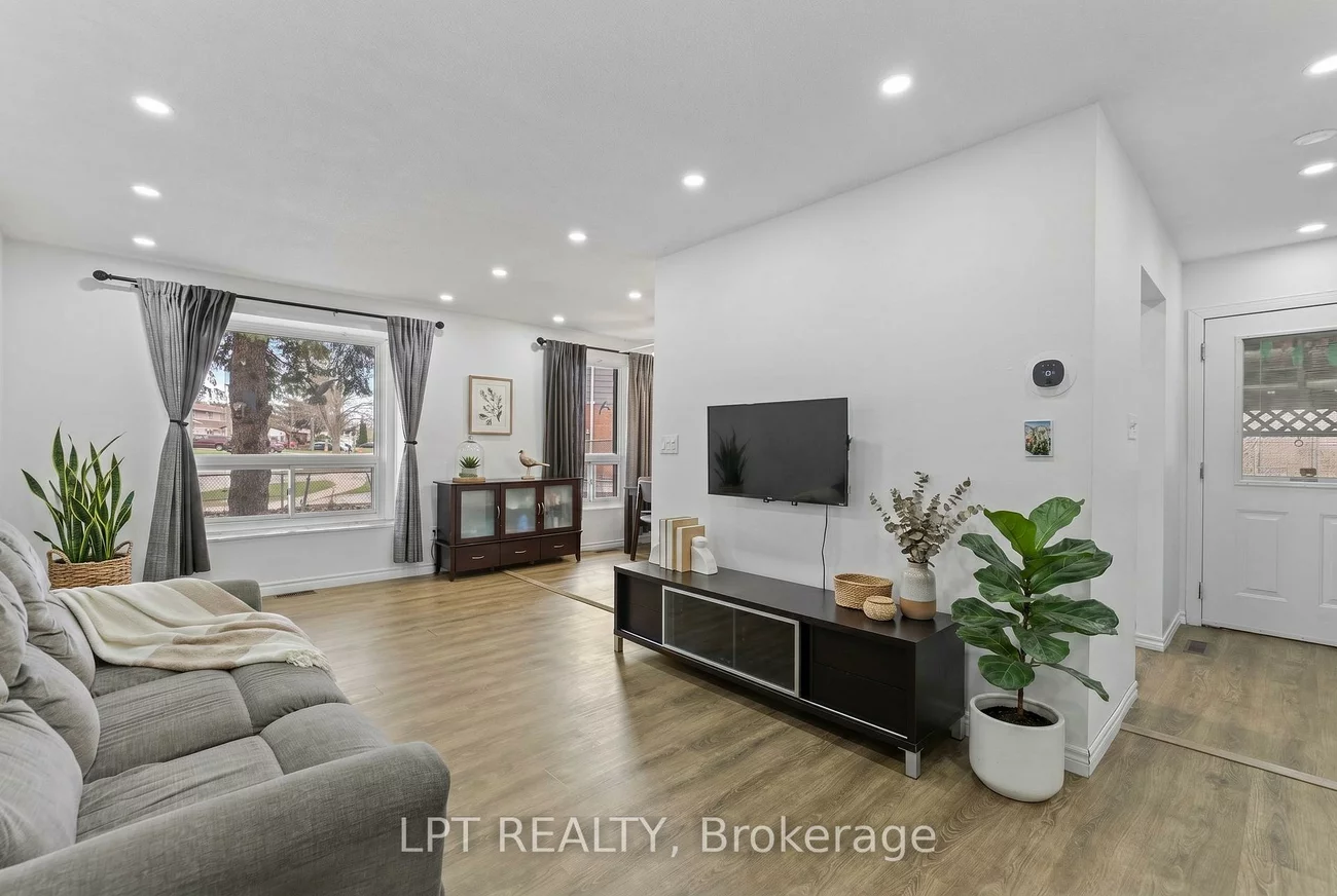 55H, Chaucer, Sunnidale, Barrie