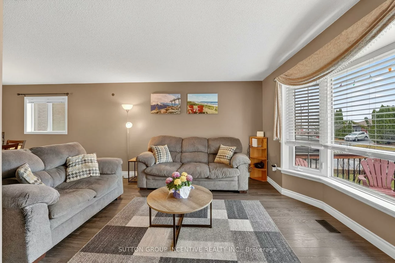 20, Broadfoot, Letitia Heights, Barrie