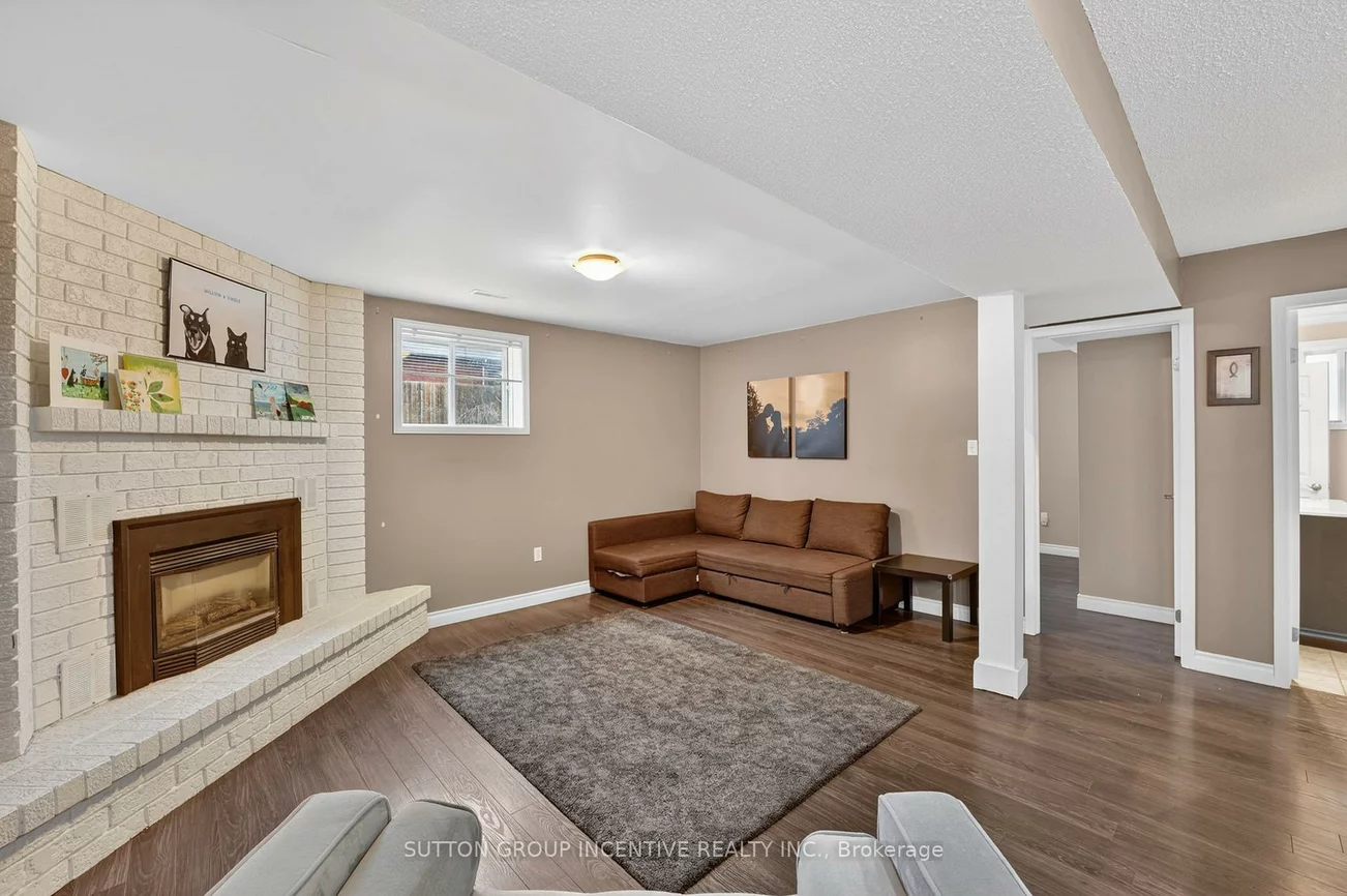 20, Broadfoot, Letitia Heights, Barrie