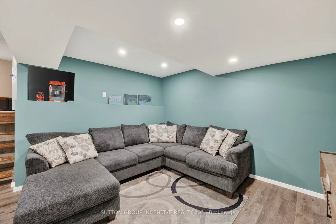 20, Broadfoot, Letitia Heights, Barrie