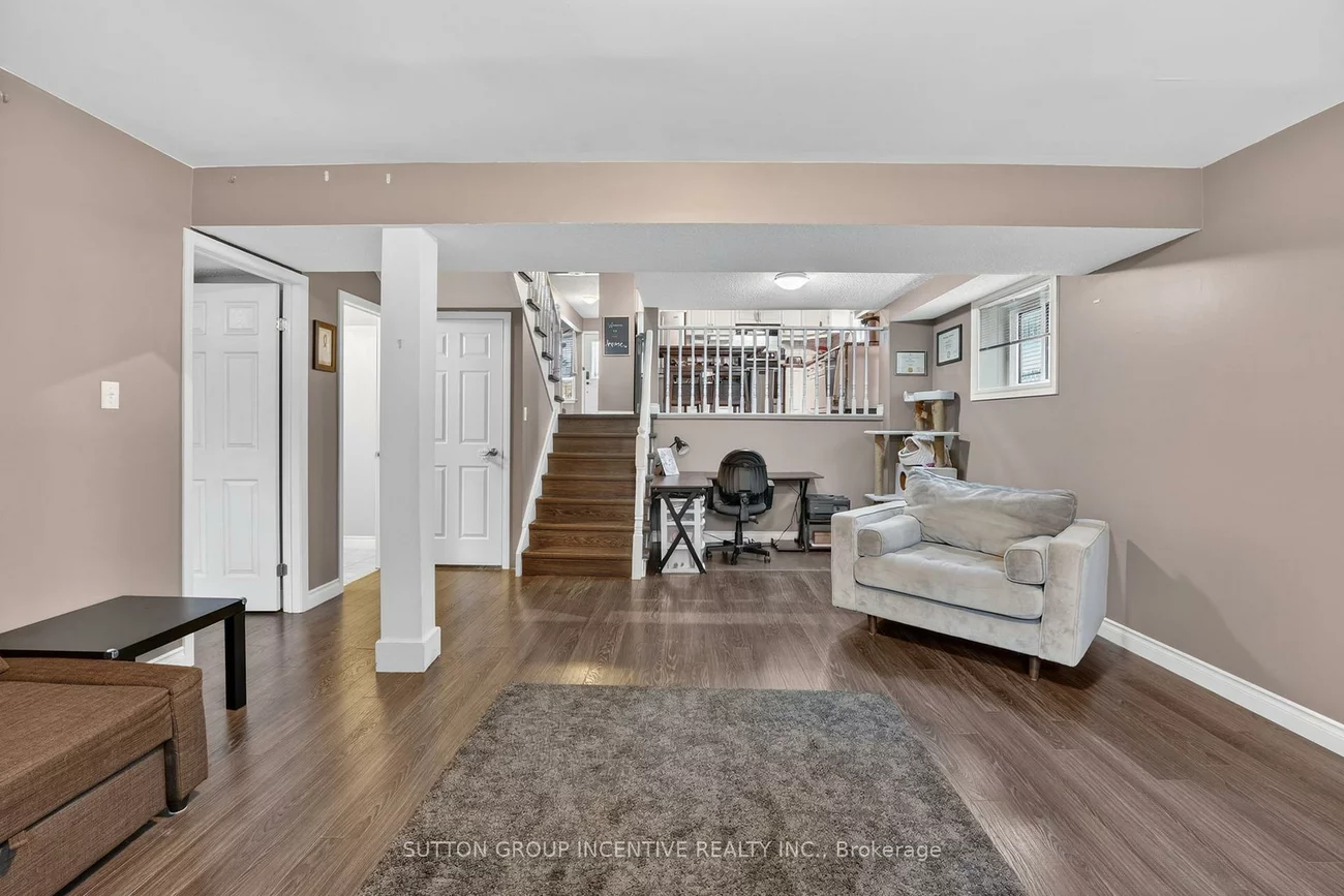20, Broadfoot, Letitia Heights, Barrie
