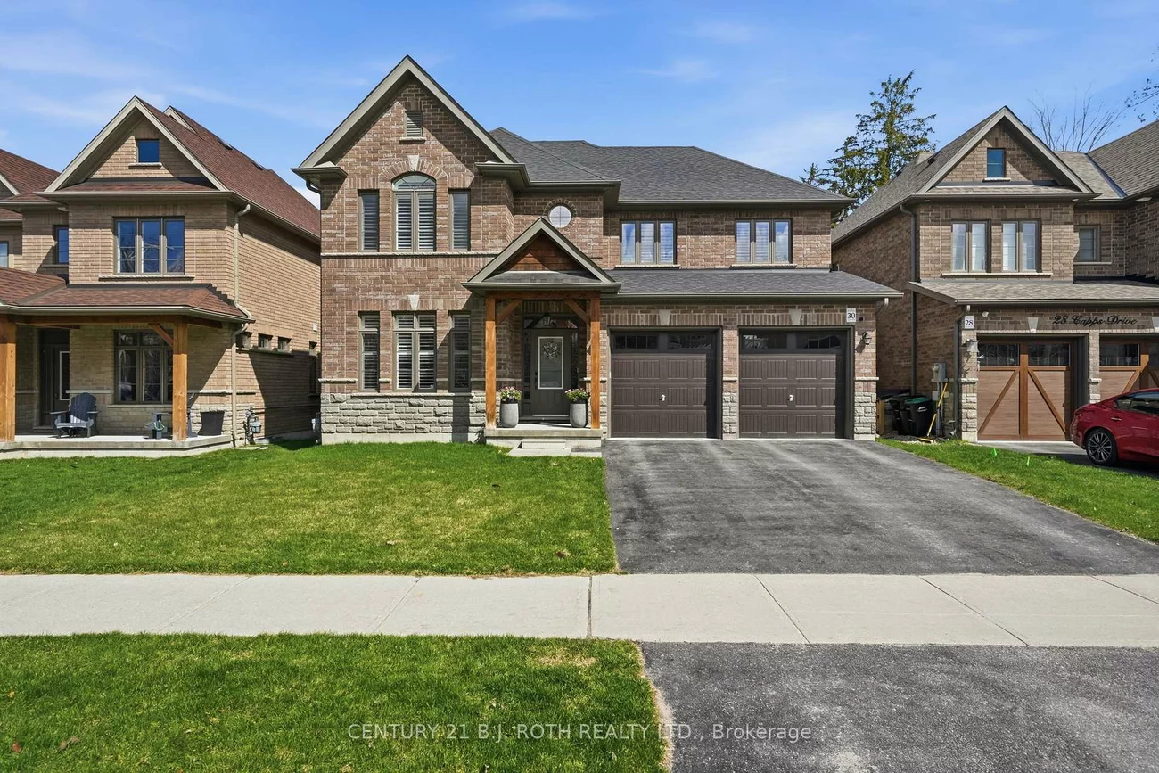 30, Capps, Bayshore, Barrie