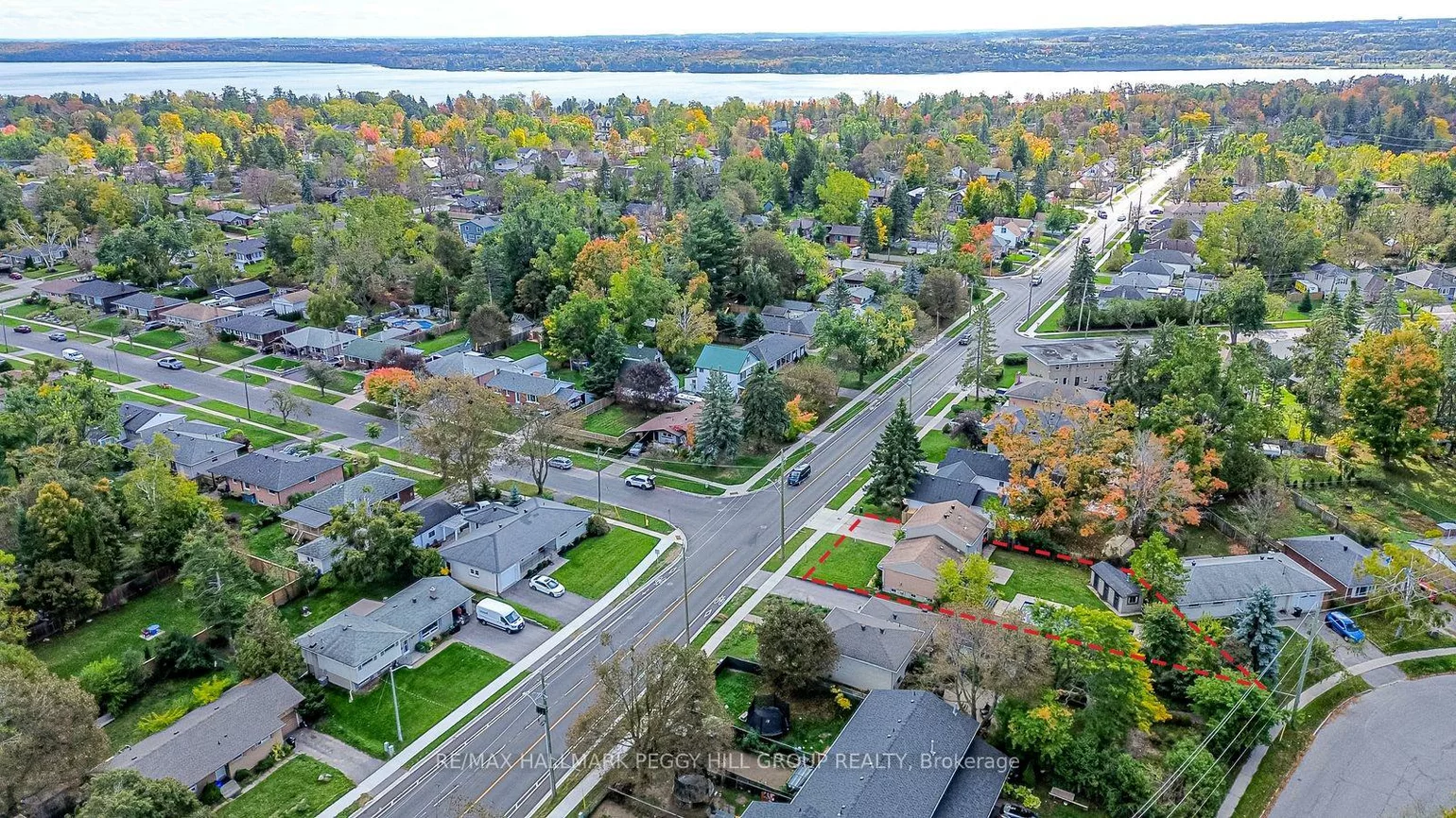262, Duckworth, Codrington, Barrie