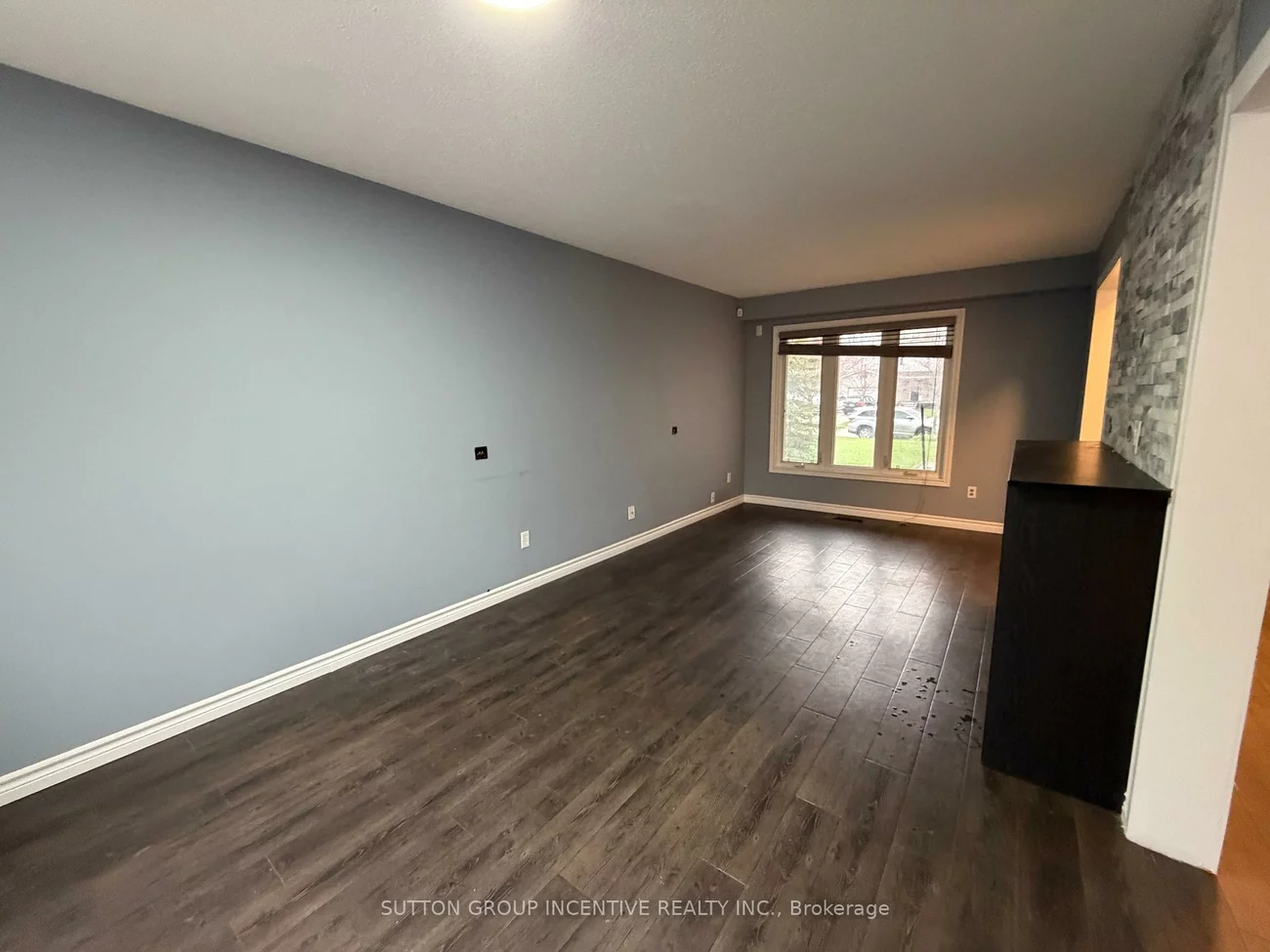90, Moon, Ardagh, Barrie