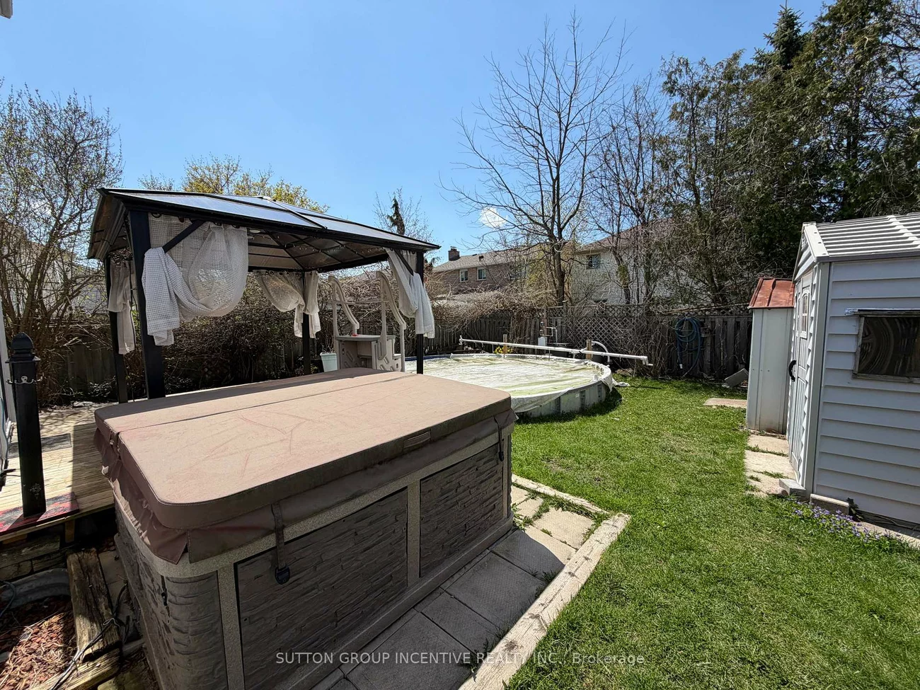 90, Moon, Ardagh, Barrie
