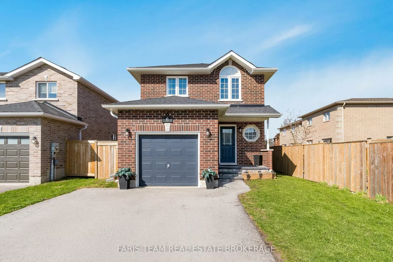 6, Majesty, Innis-Shore, Barrie