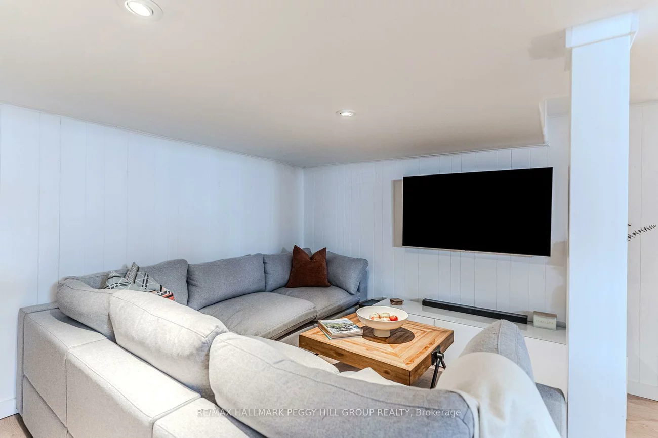 10, Holgate, Allandale, Barrie
