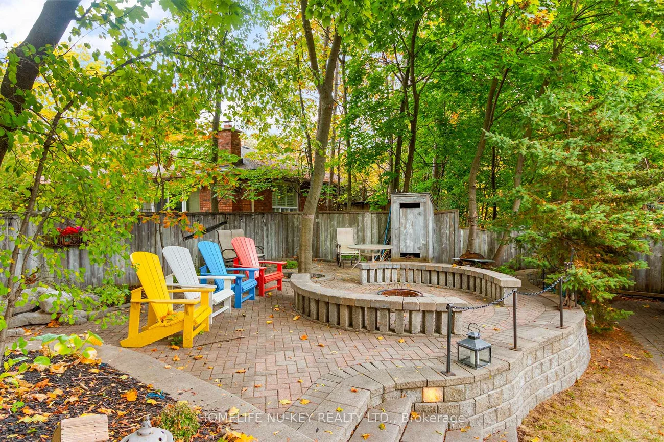 38, CASTLE, Sunnidale, Barrie