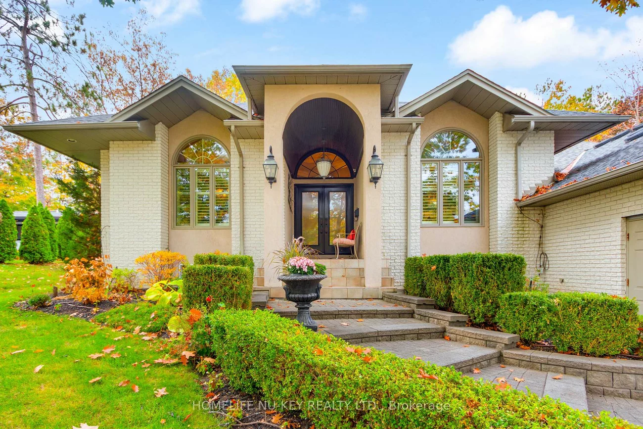 38, CASTLE, Sunnidale, Barrie