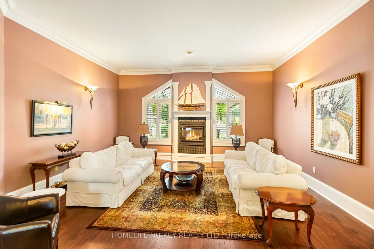 38, CASTLE, Sunnidale, Barrie