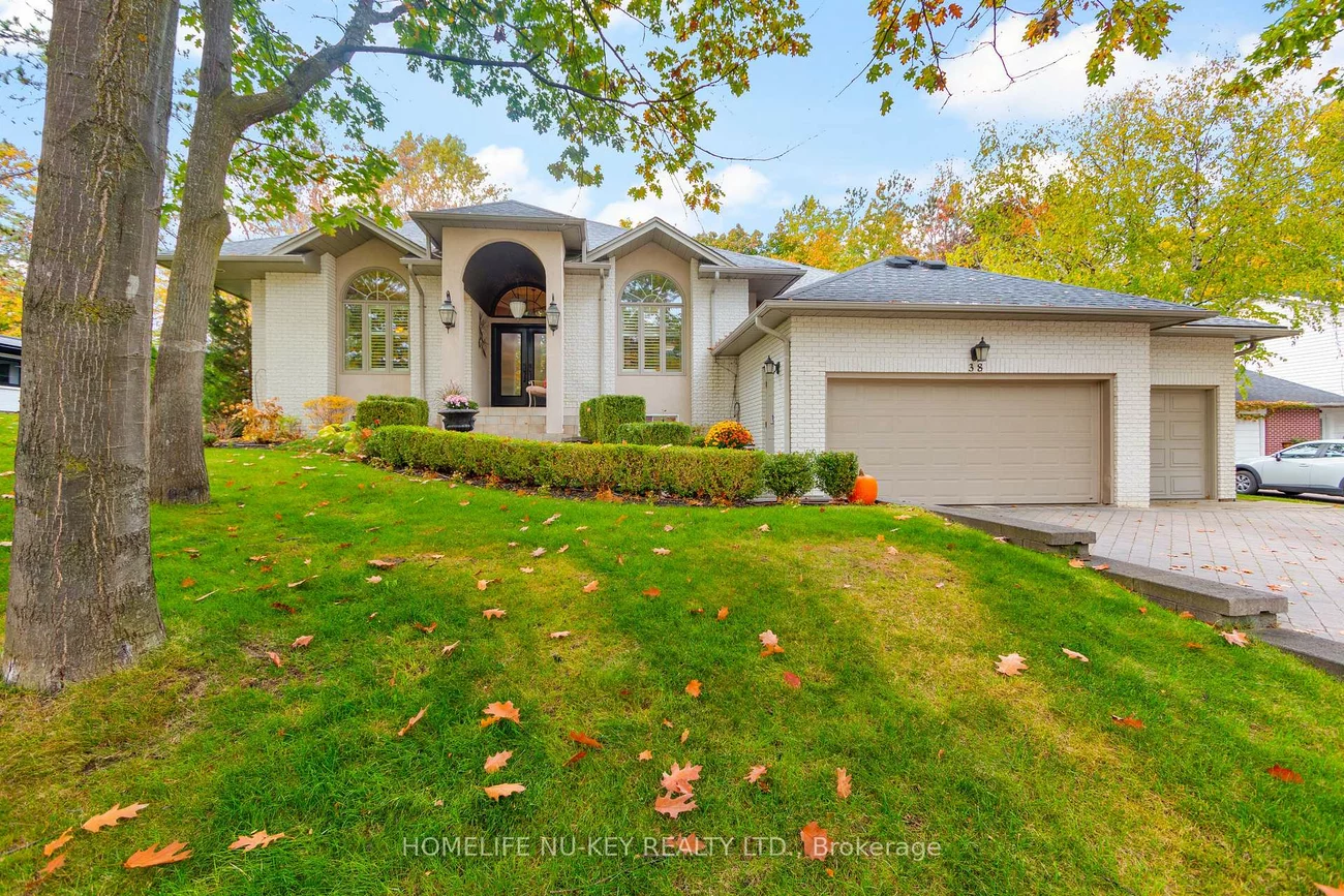 38, CASTLE, Sunnidale, Barrie