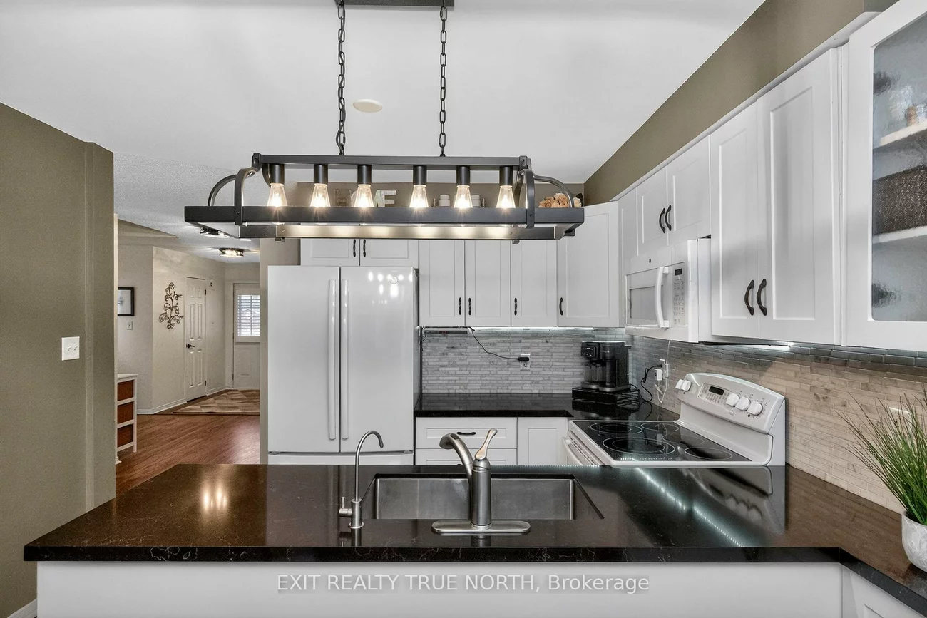 172, Courtney, Painswick South, Barrie