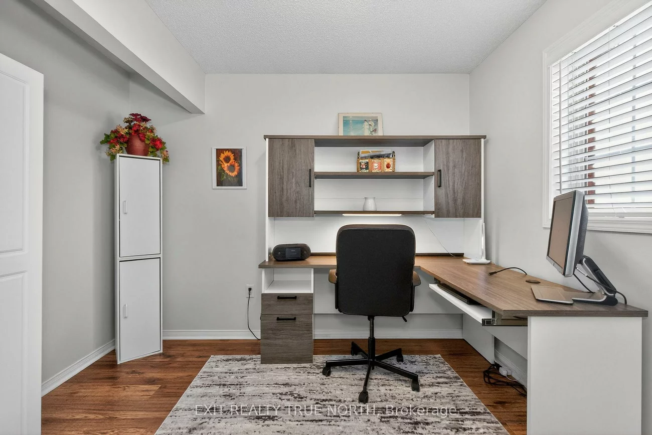 172, Courtney, Painswick South, Barrie
