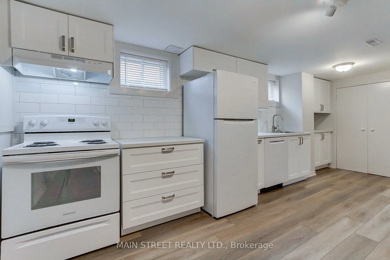 189, Browning, Letitia Heights, Barrie