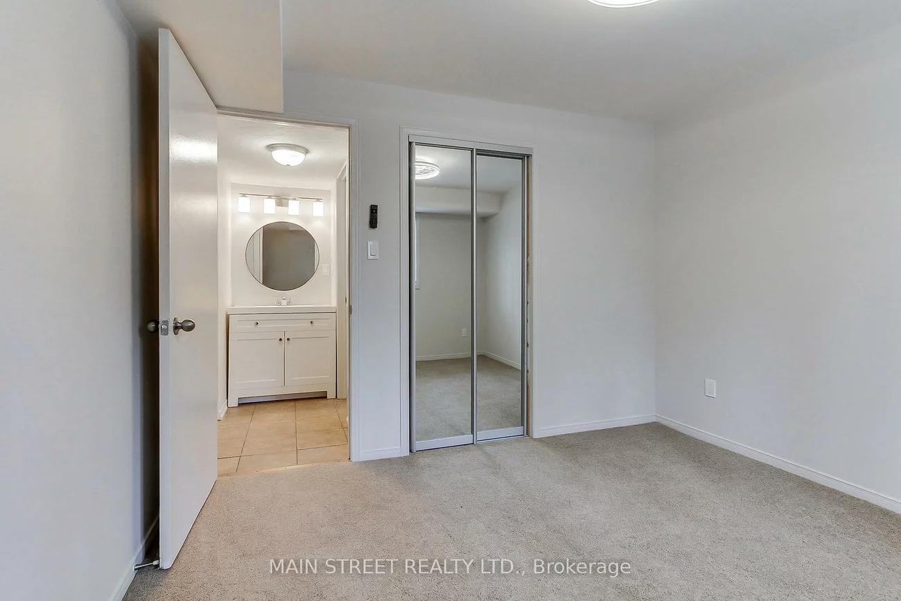 189, Browning, Letitia Heights, Barrie