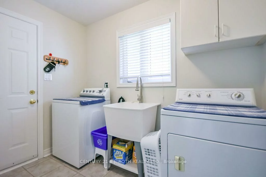 112, Crimson Ridge, Bayshore, Barrie