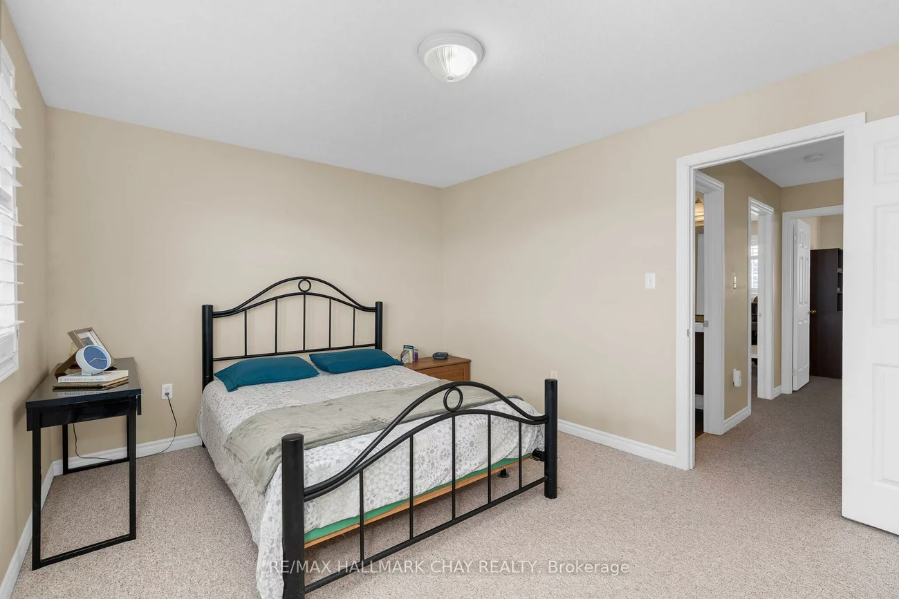 334, Cundles, Little Lake, Barrie