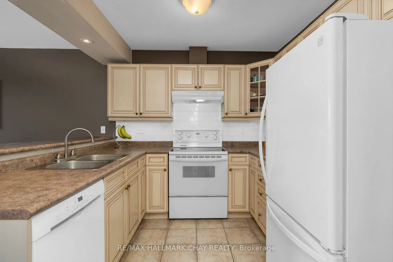 334, Cundles, Little Lake, Barrie