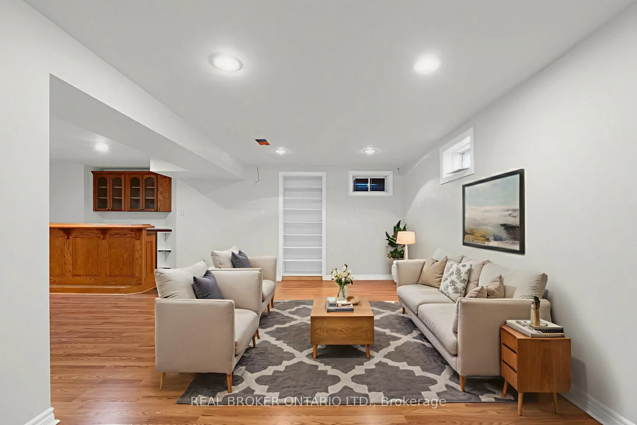 50, Cloughley, Northwest, Barrie
