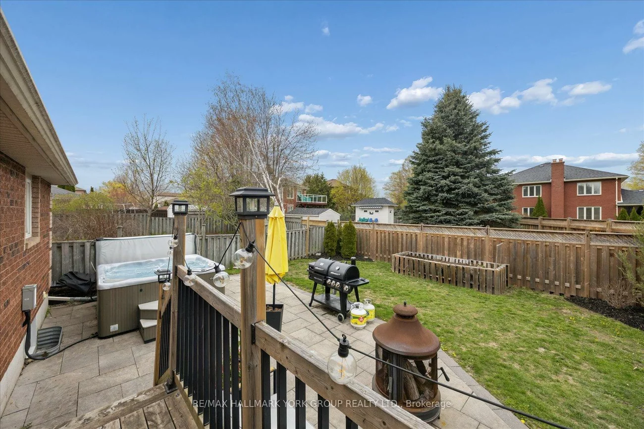 132, Athabaska, Holly, Barrie