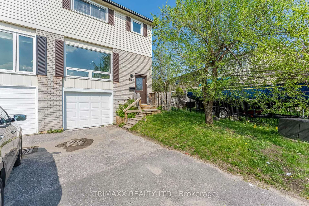 103, Robin, Cundles East, Barrie