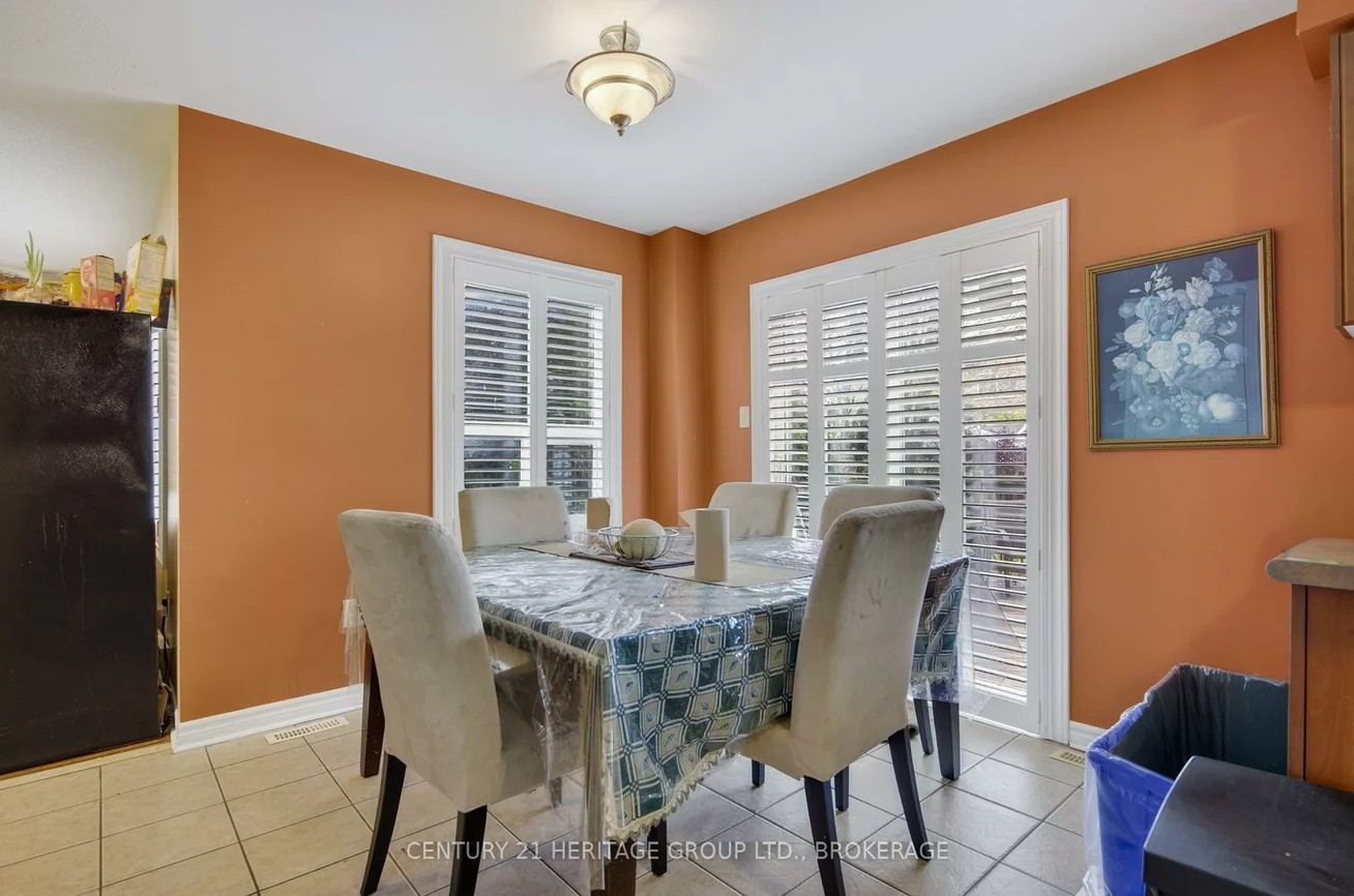 30, Lang, Northwest, Barrie
