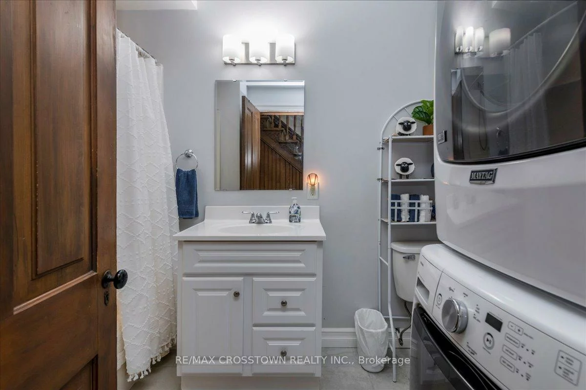 49, Park, Queen's Park, Barrie