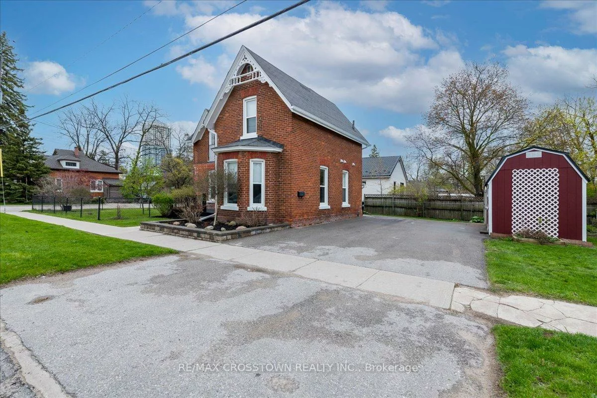 49, Park, Queen's Park, Barrie