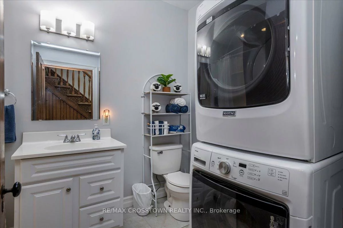 49, Park, Queen's Park, Barrie