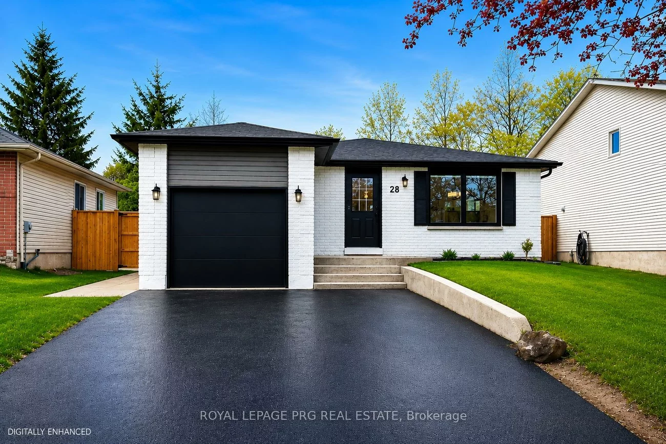 26, Hickling, Grove East, Barrie