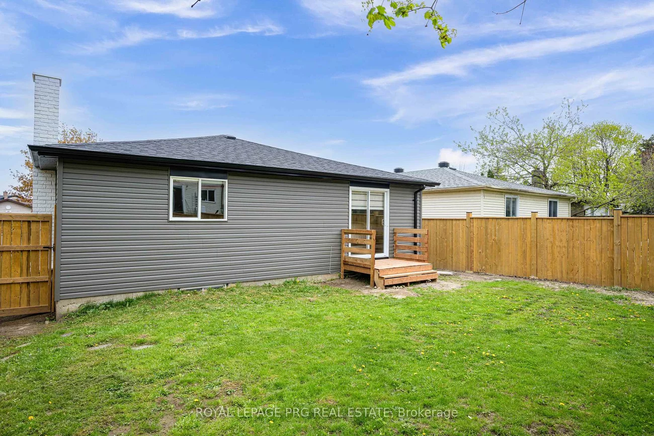 26, Hickling, Grove East, Barrie
