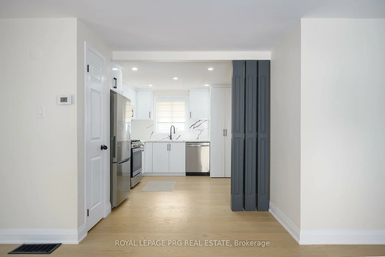 26, Hickling, Grove East, Barrie