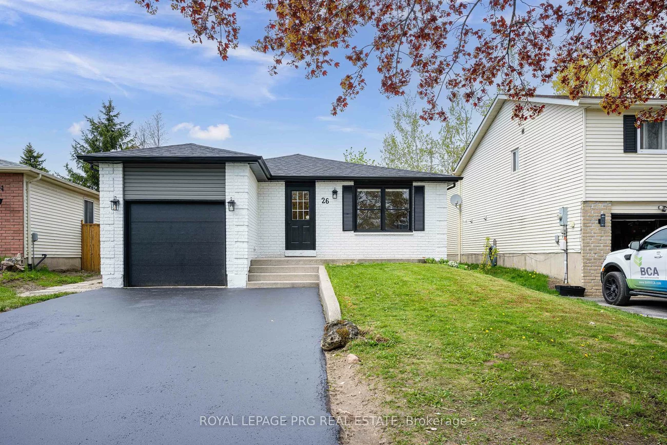 26, Hickling, Grove East, Barrie