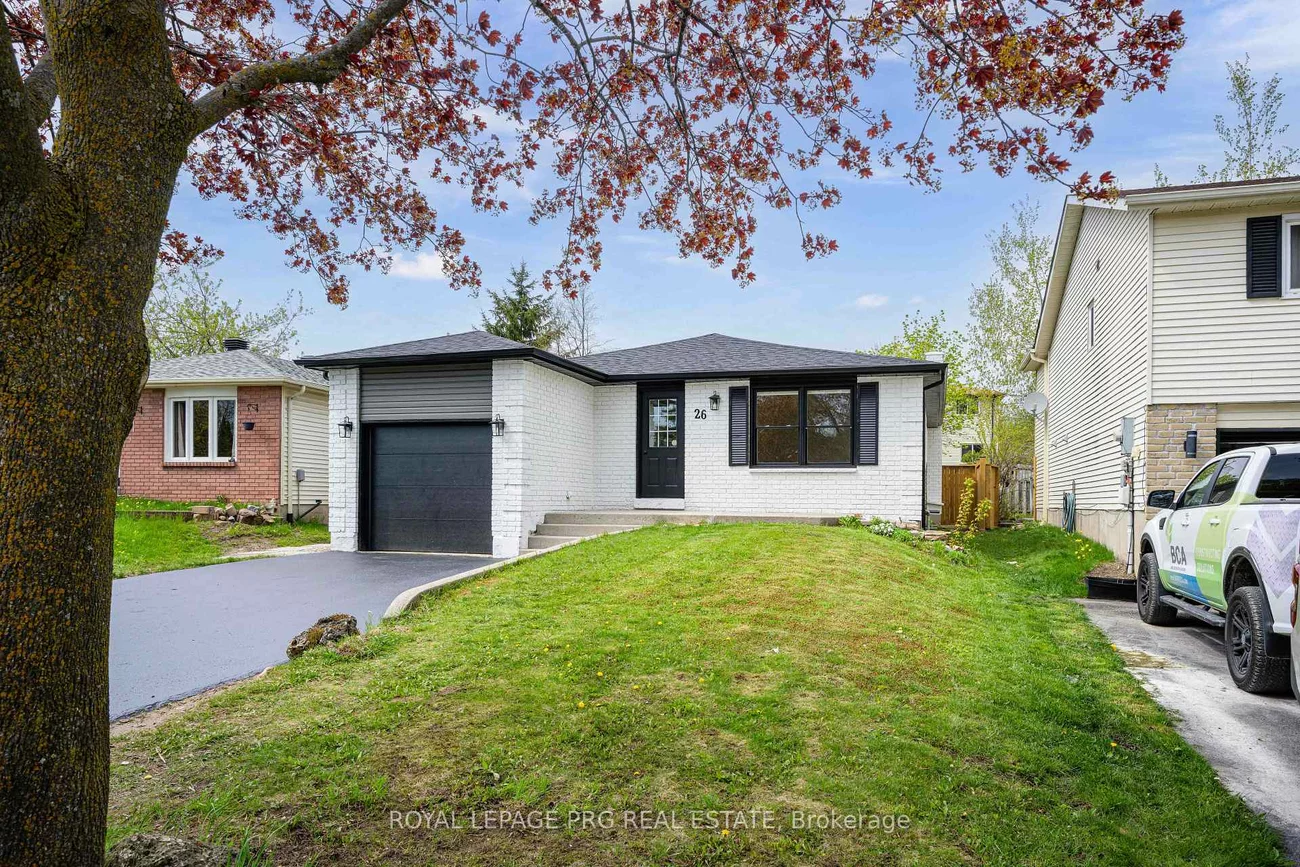 26, Hickling, Grove East, Barrie